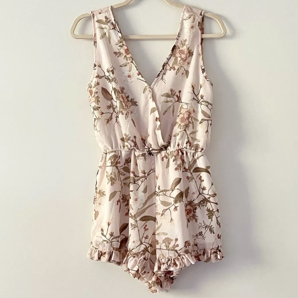 J For Justify Floral Romper V-Neck Tie Back - Pink Floral. - Picture 2 of 5